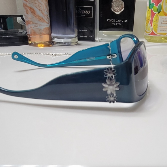 Coach Shades - Picture 4 of 5